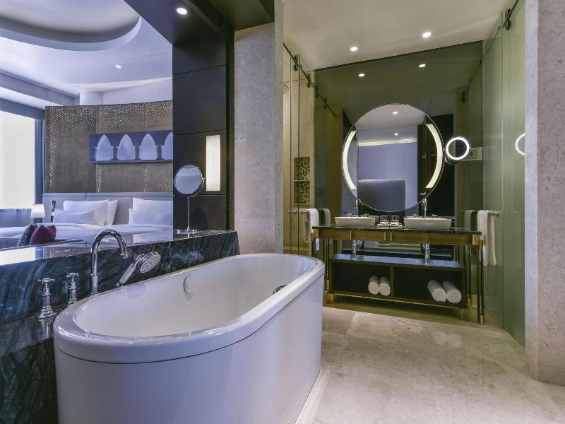 The Westin Doha Hotel & Spa, Doha image