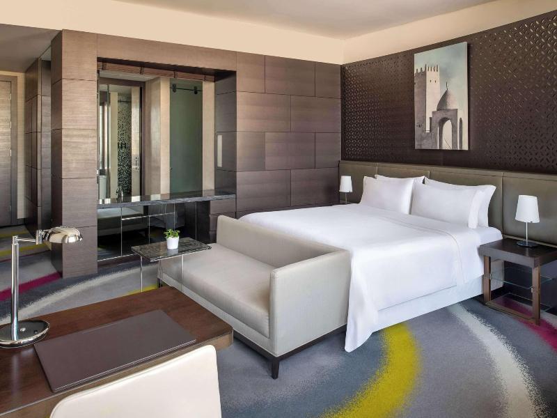 The Westin Doha Hotel & Spa, Doha image