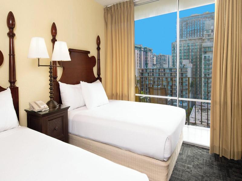 Ohia Waikiki Studio Suites image