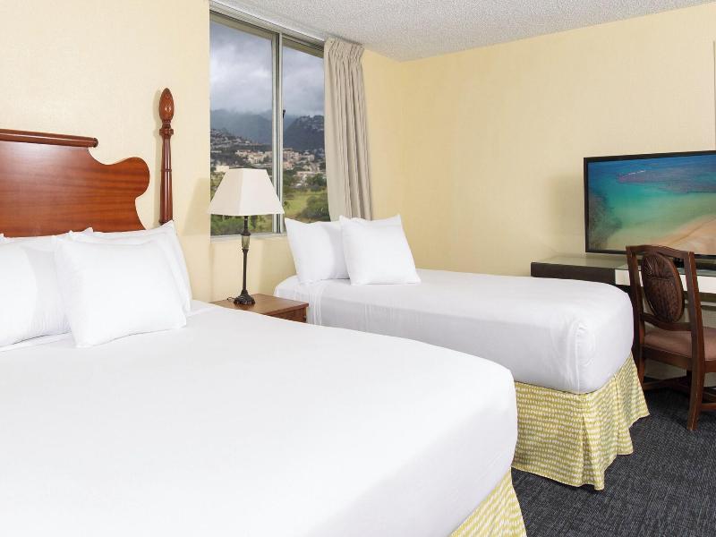 Ohia Waikiki Studio Suites image