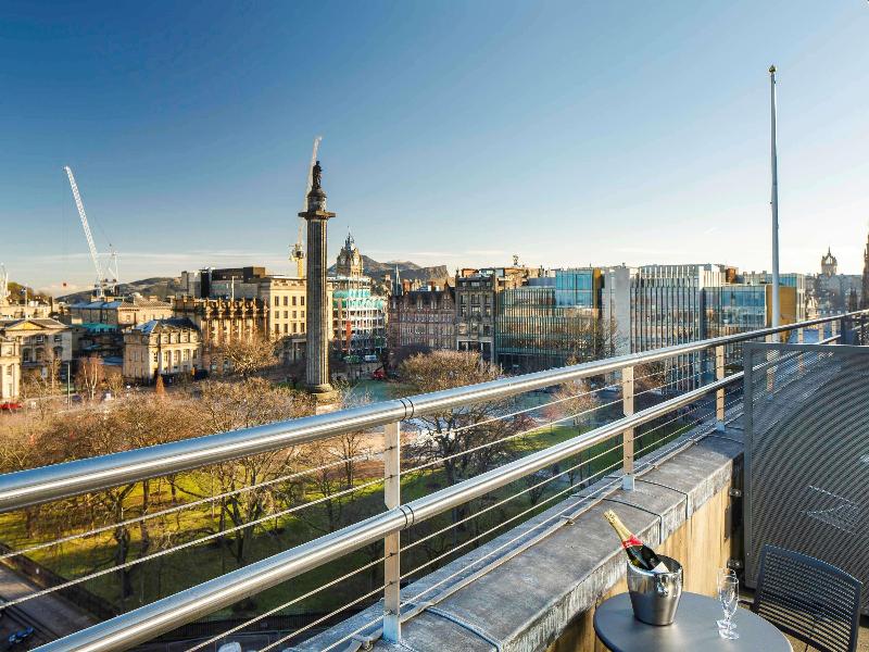 ibis Styles Edinburgh St Andrew Square image