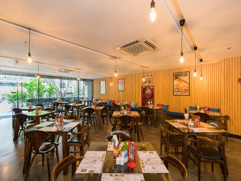 Galleria 12 Sukhumvit Bangkok by Compass Hospitali image
