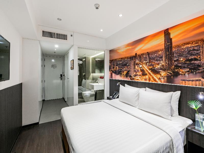 Galleria 12 Sukhumvit Bangkok by Compass Hospitali image