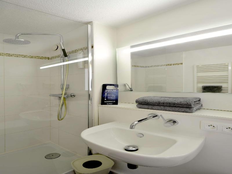 HOTEL KYRIAD ANNECY NORD - EPAGNY image