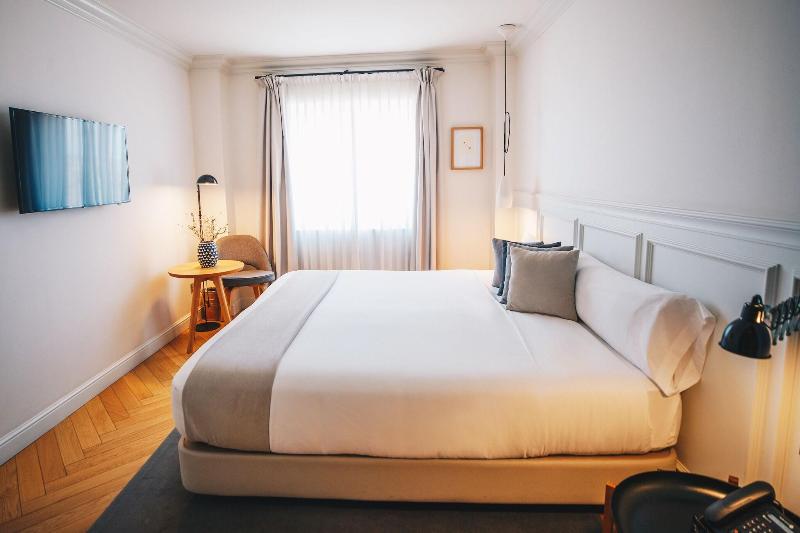Dear Hotel Madrid image