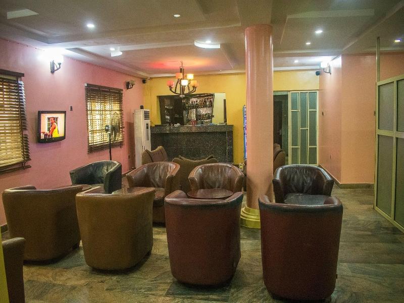 PACIFIC HOTEL AND SUITES SALOLO image