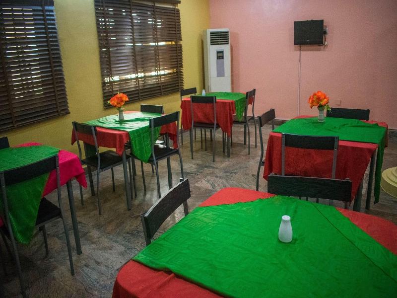 PACIFIC HOTEL AND SUITES SALOLO image