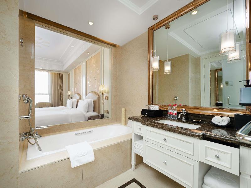 Sofitel Xining image