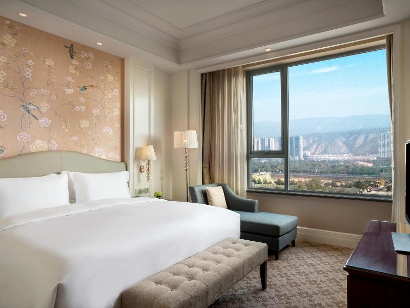 Sofitel Xining image