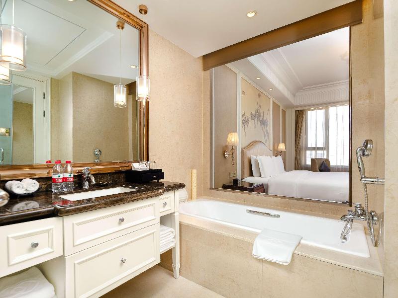 Sofitel Xining image
