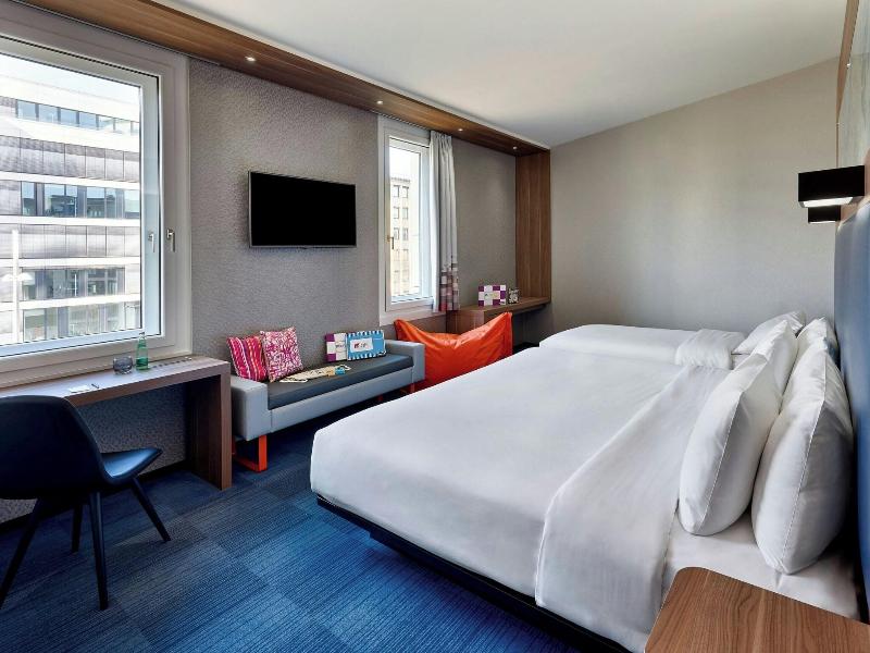 Aloft Stuttgart image
