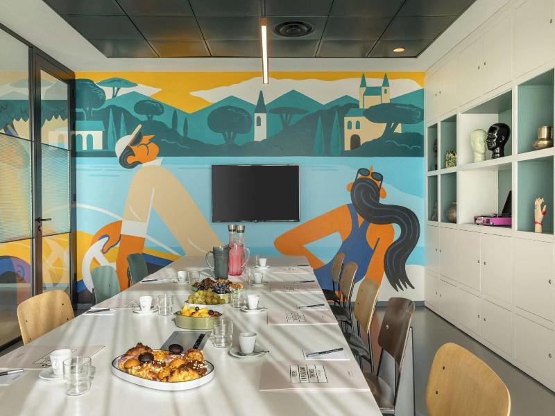 Moxy Milan Airport image