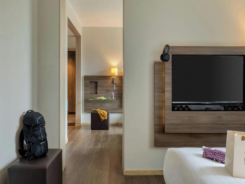 Moxy Milan Airport image