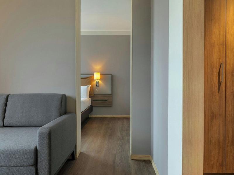 Moxy Milan Airport image