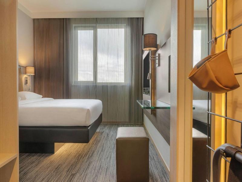 Moxy Milan Airport image