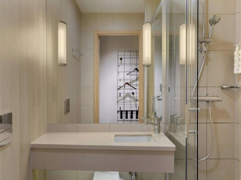 Moxy Milan Airport image