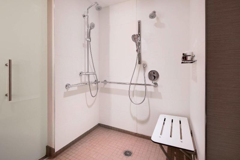 Seattle Marriott Bellevue image