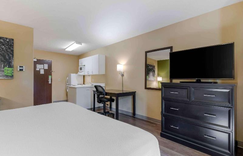 Extended Stay America - Chantilly - Dulles image