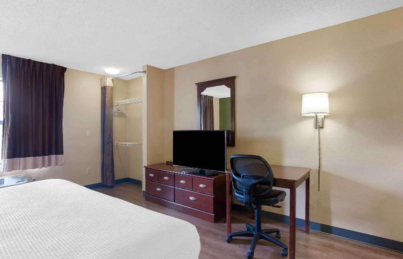 Extended Stay America - Chantilly - Dulles image