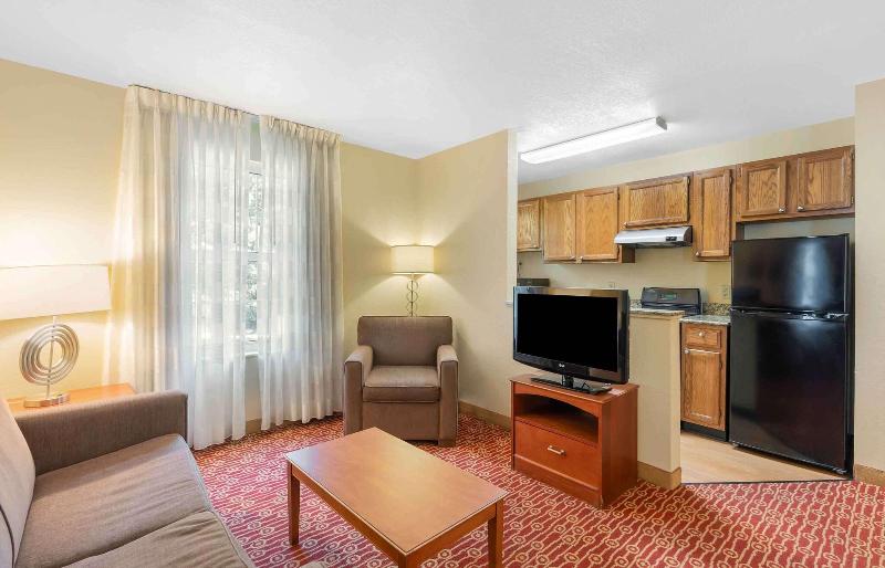 Extended Stay America - Chantilly - Dulles image