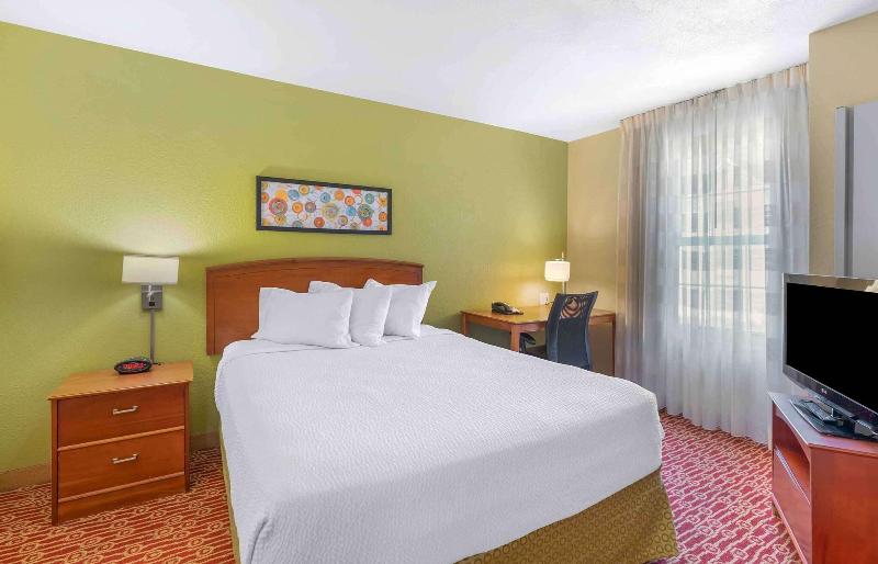 Extended Stay America - Chantilly - Dulles image