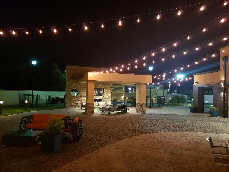 Courtyard Jacksonville image