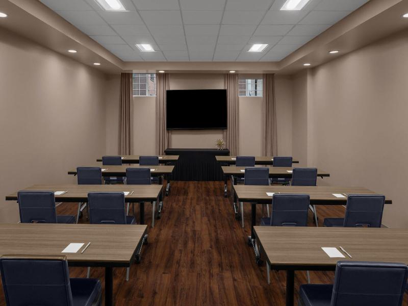 Residence Inn by Marriott Durham Duke University M image