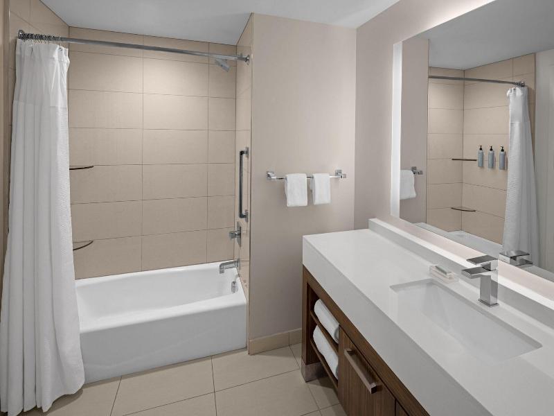 Residence Inn by Marriott Durham Duke University M image