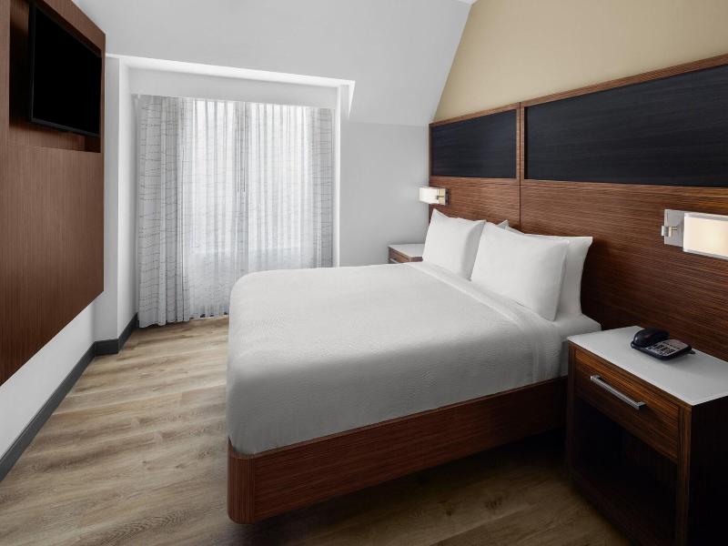 Residence Inn by Marriott Durham Duke University M image