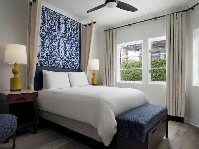 Triada Palm Springs, Autograph Collection image