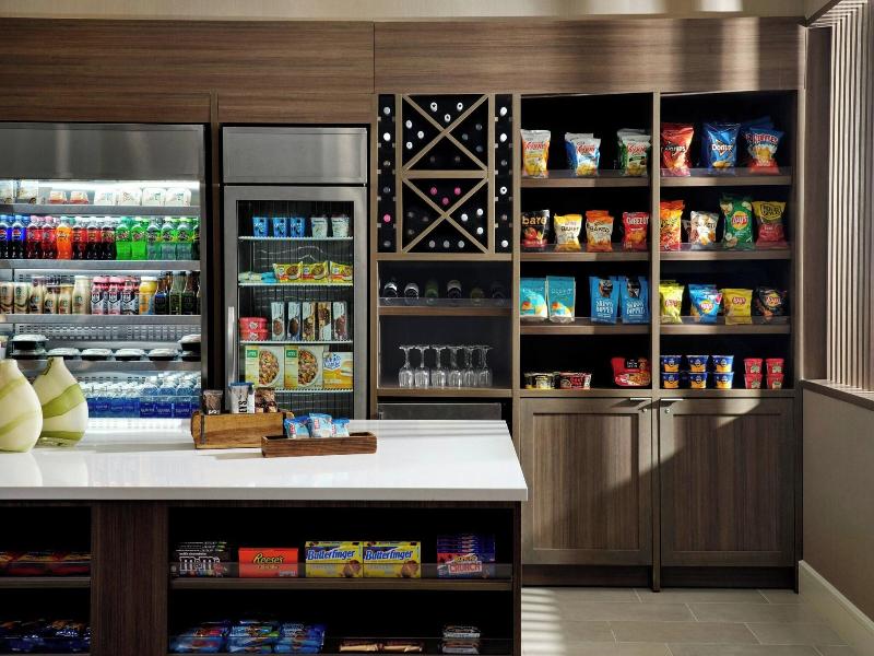 TownePlace Suites Dallas DFW Airpt North/Grapevine image