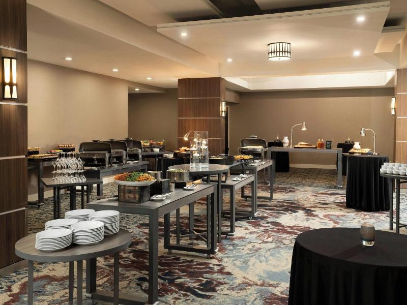 TownePlace Suites Dallas DFW Airpt North/Grapevine image