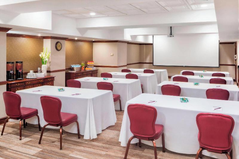 Residence Inn West Orange image