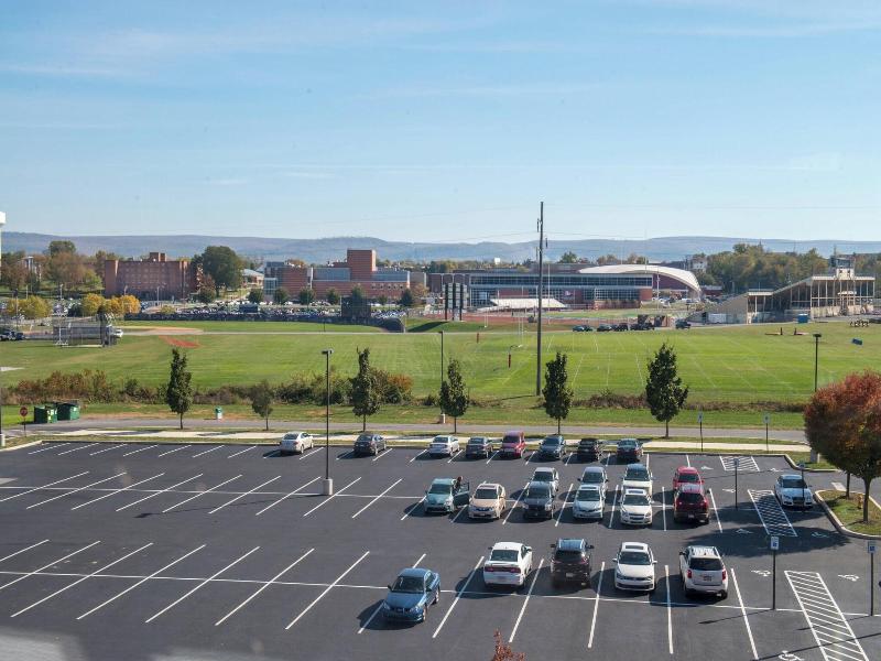 Courtyard Shippensburg image