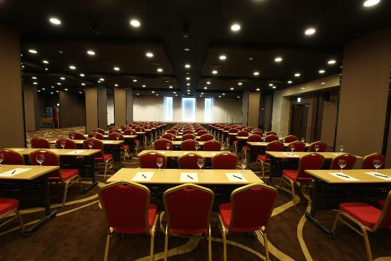 M Stay Hotel Jeju image