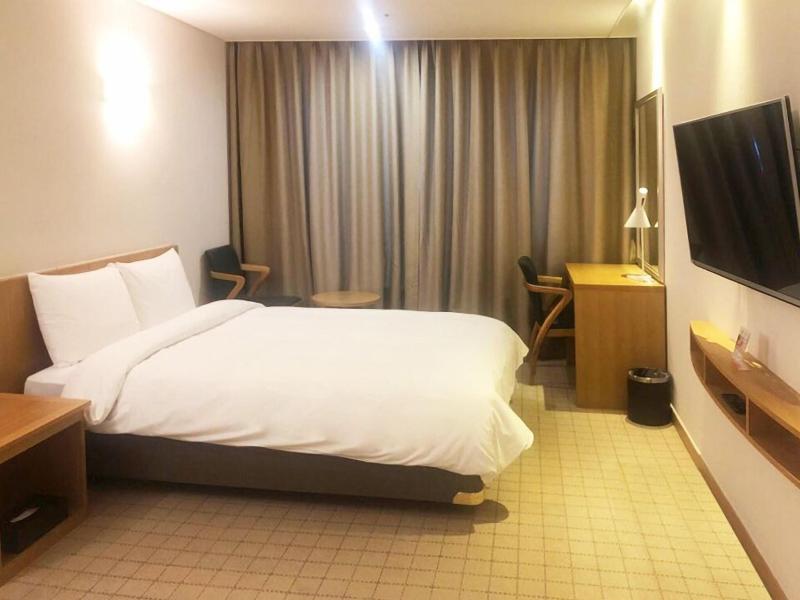 M Stay Hotel Jeju image