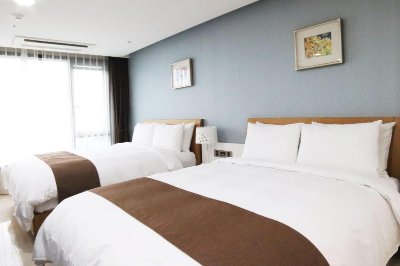 M Stay Hotel Jeju image