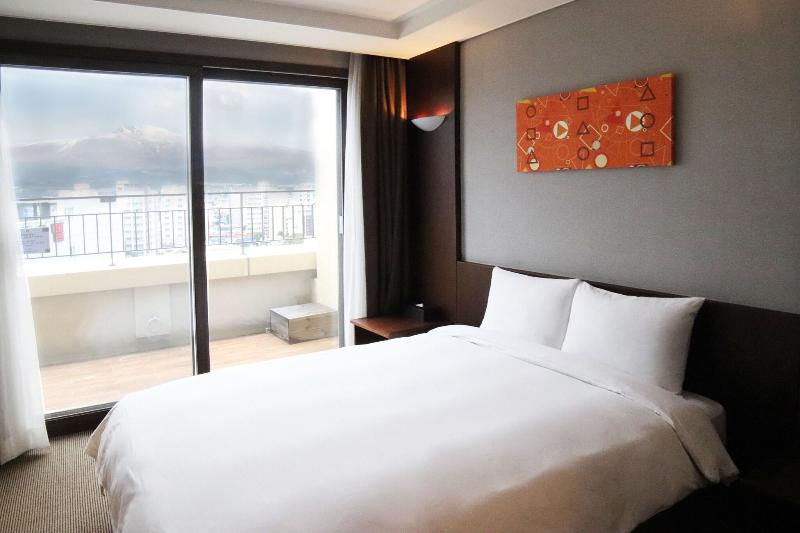 M Stay Hotel Jeju image