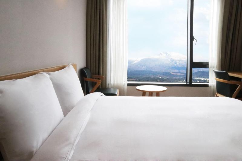 M Stay Hotel Jeju image