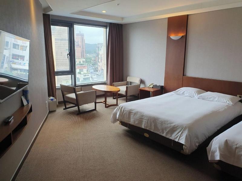 M Stay Hotel Jeju image