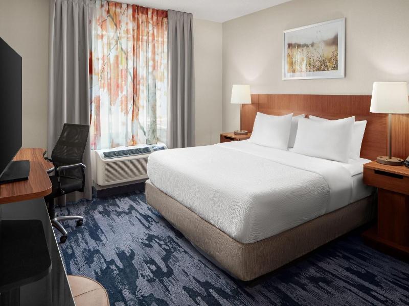Fairfield Inn & Suites Rehoboth Beach image