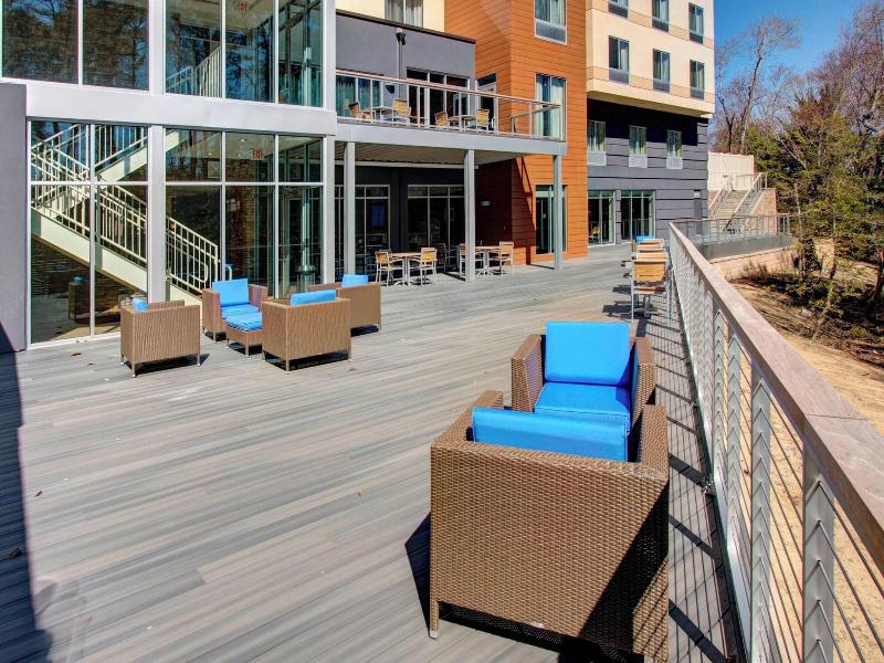 Fairfield Inn & Suites Rehoboth Beach image