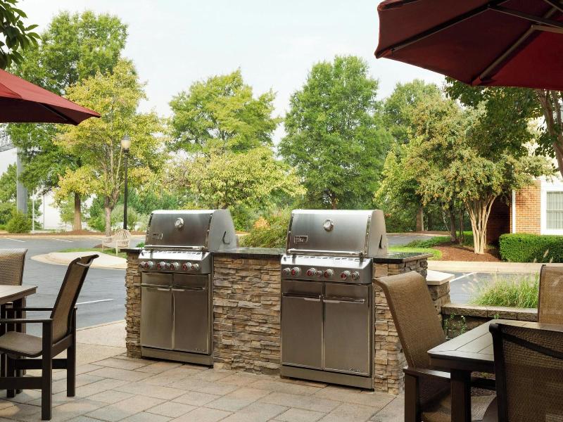 TownePlace Suites Dulles Airport image