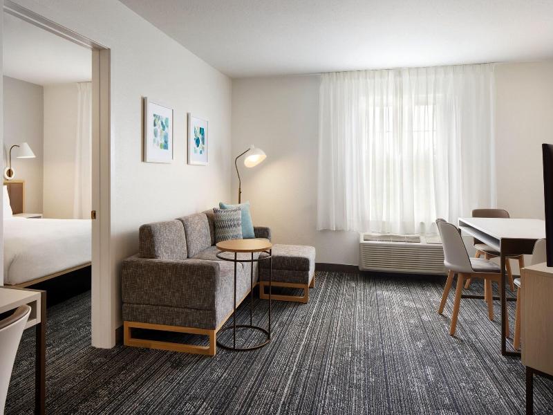 TownePlace Suites Dulles Airport image