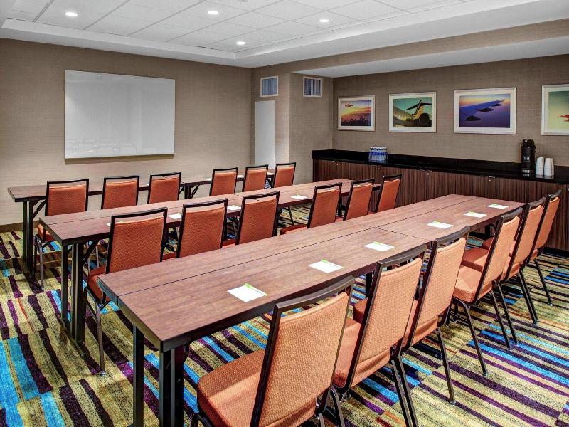 Fairfield Inn & Suites Los Angeles LAX/El Segundo image