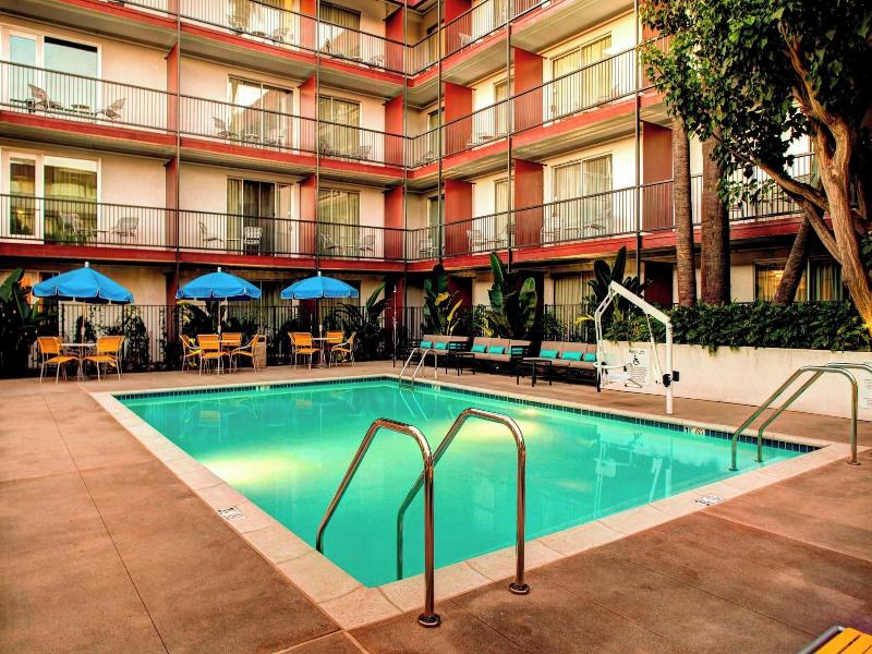 Fairfield Inn & Suites Los Angeles LAX/El Segundo image
