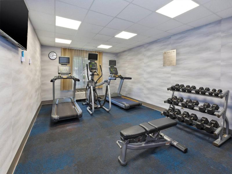 Fairfield Inn & Suites Columbus East image