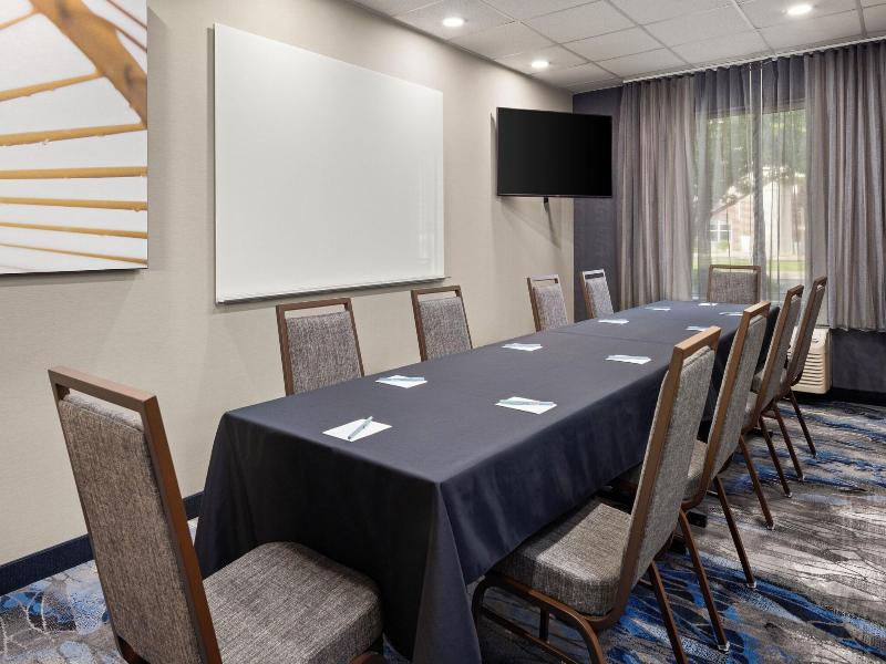Fairfield Inn & Suites Columbus East image