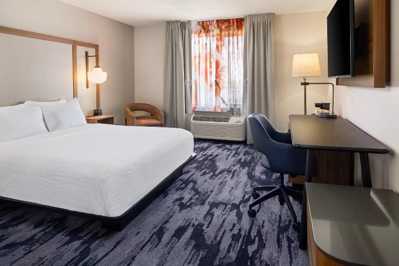 Fairfield Inn & Suites Columbus East image