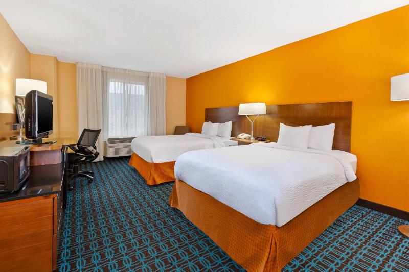Fairfield Inn & Suites Columbus East image